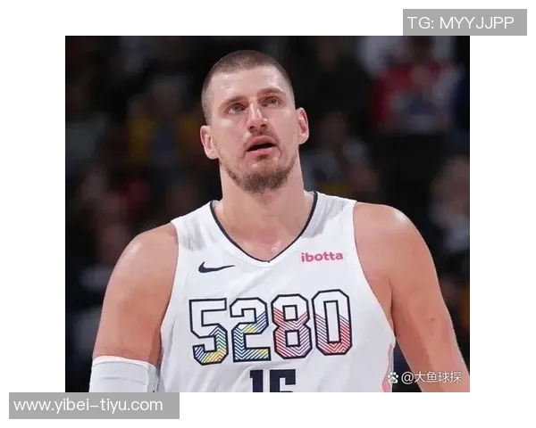 约基奇创历史第二佳绩12次三双35分15篮板10助攻仅次于罗伯特森